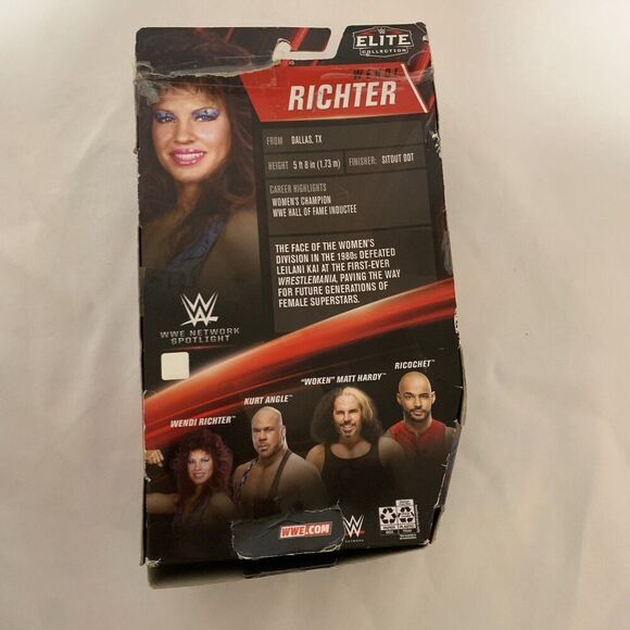 WWE Wendi Richter Elite Network Spotlight Exclusive Figure WrestleMania 1 - Picture 4 of 5